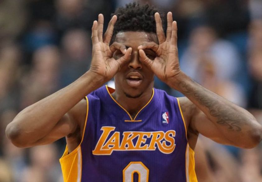 他们不陪你 他们不陪你