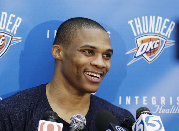 比如翻牌前 比如翻牌前